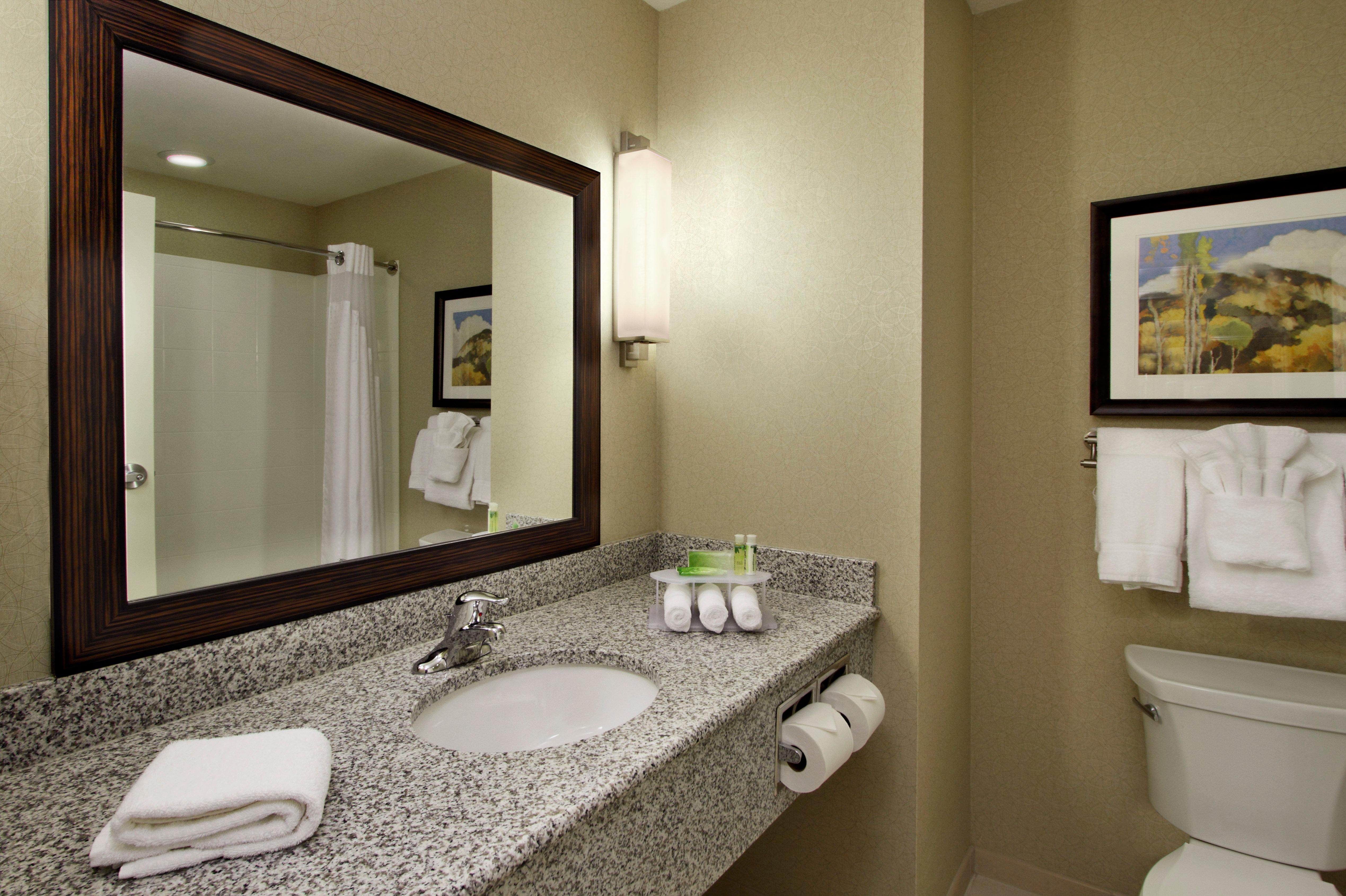 Holiday Inn Express - Colorado Springs - First & Main By Ihg Екстериор снимка