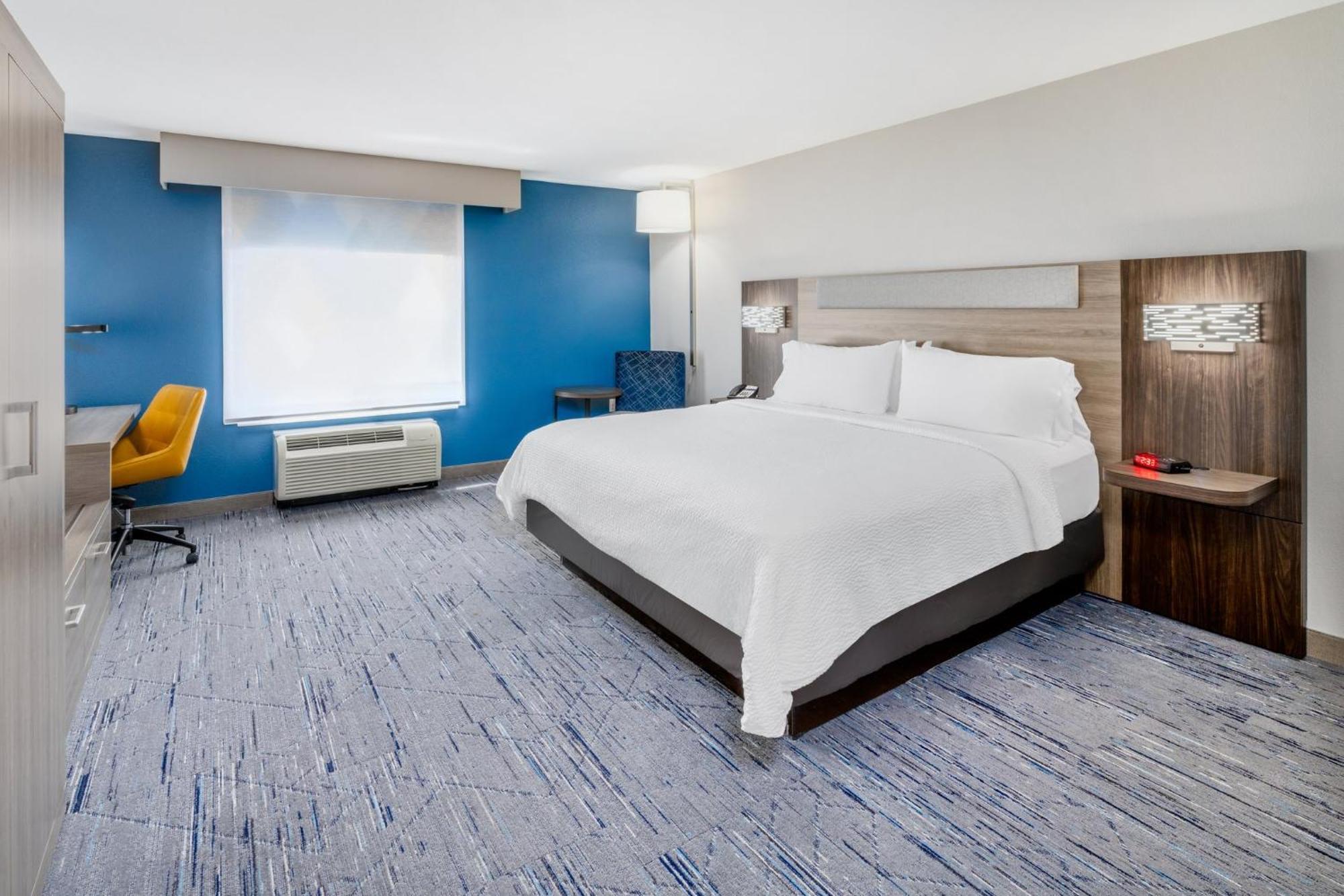 Holiday Inn Express - Colorado Springs - First & Main By Ihg Екстериор снимка