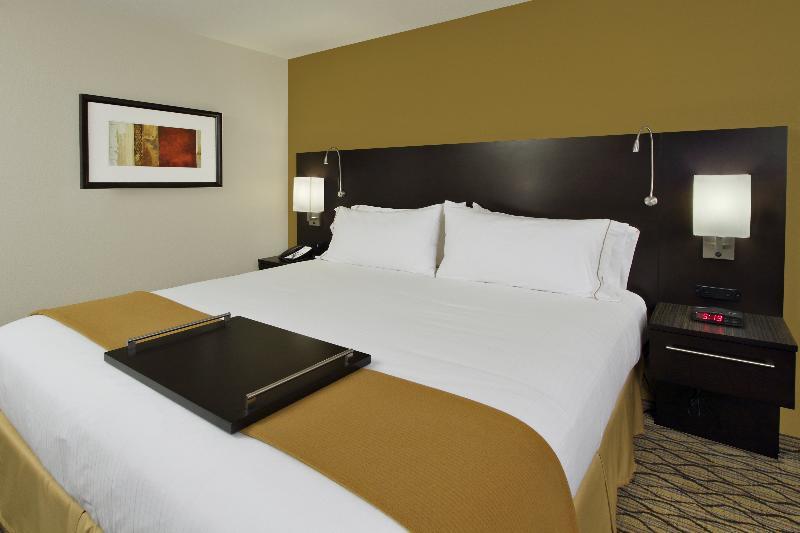 Holiday Inn Express - Colorado Springs - First & Main By Ihg Екстериор снимка