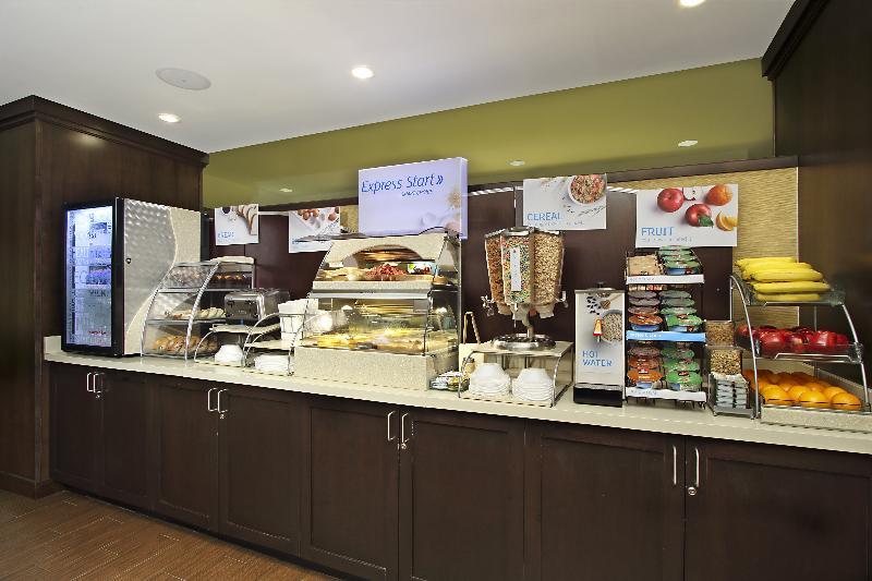 Holiday Inn Express - Colorado Springs - First & Main By Ihg Екстериор снимка